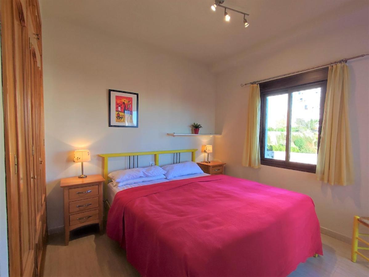 Lovely 2 Bedroom Apartment With Sea View, פריחיליאנה מראה חיצוני תמונה